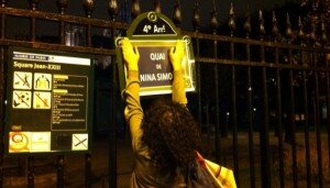 Les noms de rues de l'île de la Cité à Paris ont été changés par le collectif Osez le féminisme, dans la nuit du 25 au 26 août (@Makleiber).